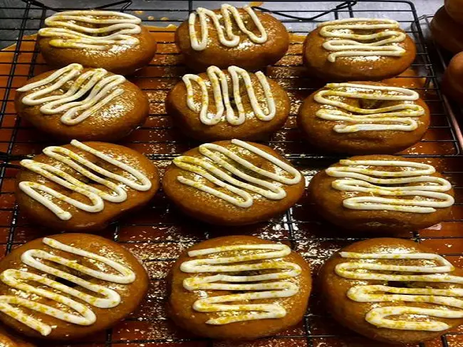 Best donut bagels Worcester 24 hour breakfast restaurants