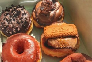 Best donut bagels Brisbane 24 hour breakfast restaurants