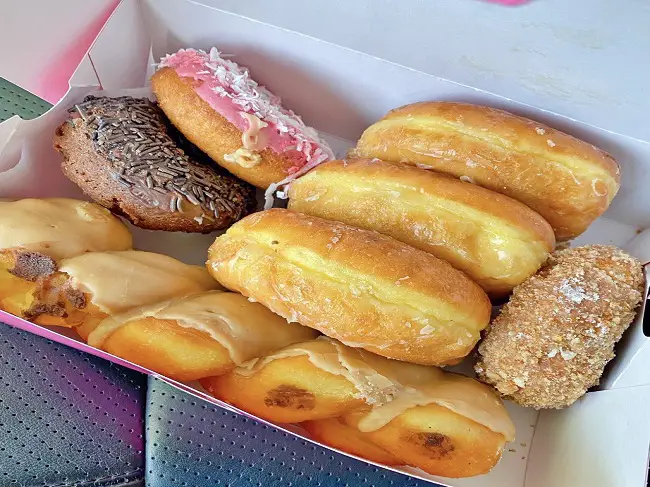 Best donut bagels San Jose 24 hour breakfast restaurants