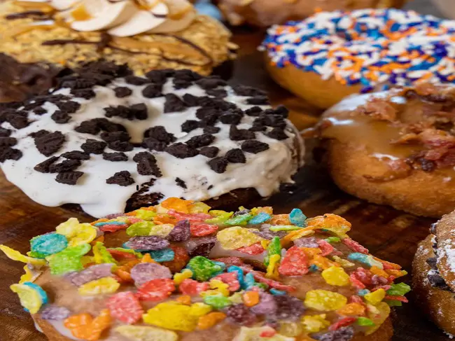 Best donut bagels Syracuse 24 hour breakfast restaurants